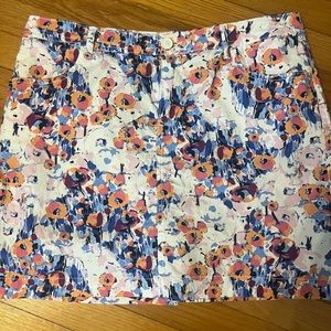 St. John’s Bay brand skirt. Size 12. Floral pattern.